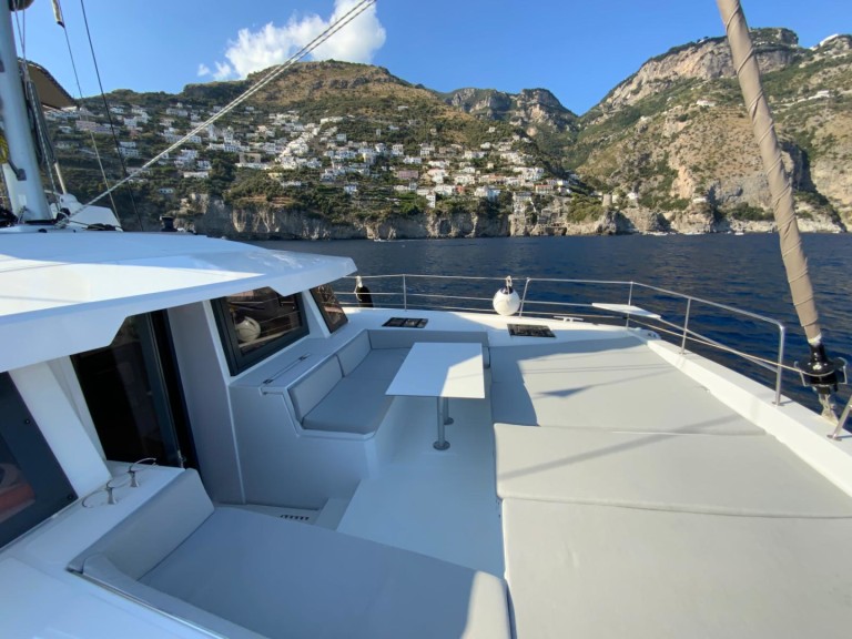Catamaran hire in Lefkáda - Bali Catamarans Bali 4.6