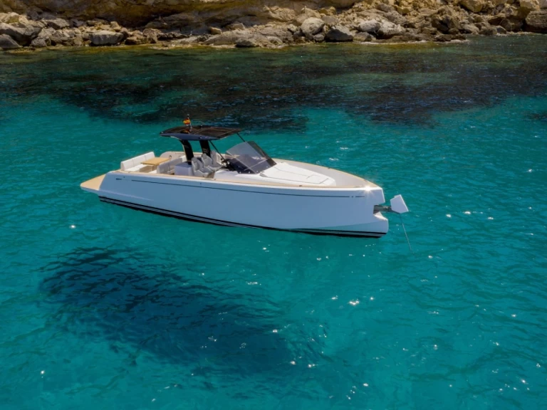 Motorboat hire in Ajaccio - Pardo Yachts Pardo 38