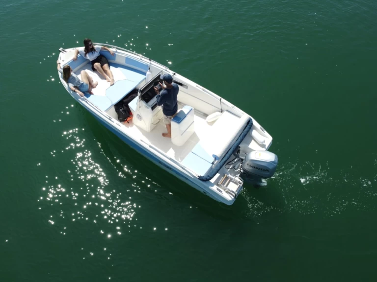 Charter a Kolmarine Open Teorema 20 in Venice on Samboat