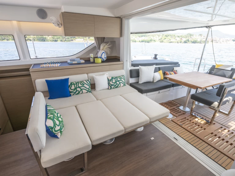 Catamaran hire in Trapani - Lagoon Lagoon 43 