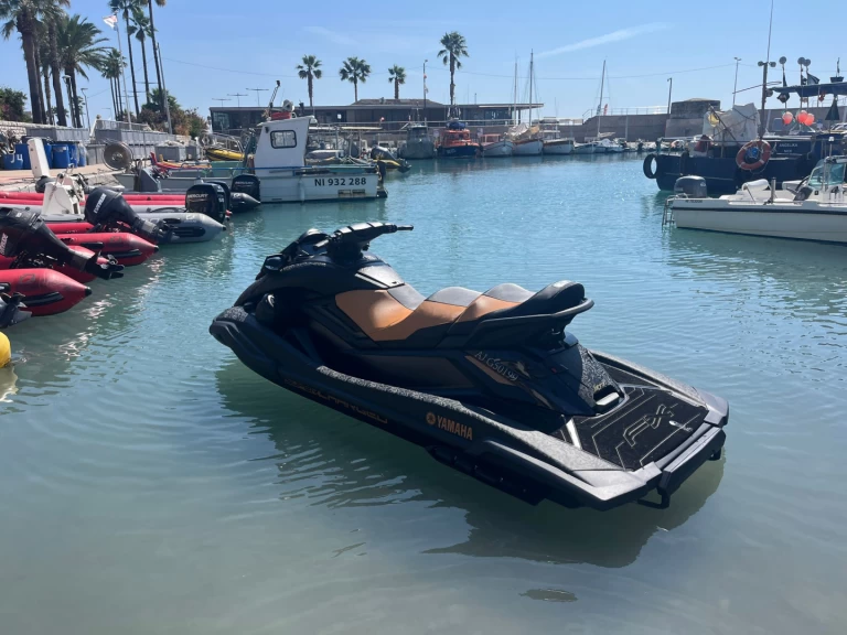 Yacht hire Cros-de-Cagnes cheap Yamaha FX SVHO