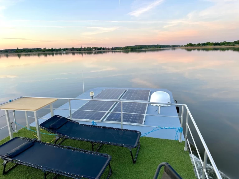 Canal boat hire in Radewege - LaMare La Mare Apart