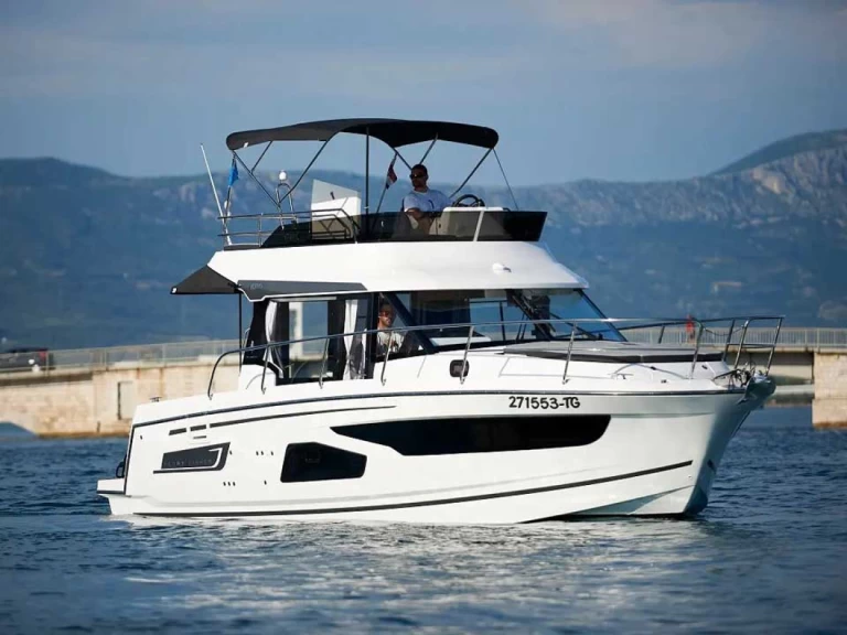 Hire a Jeanneau Merry Fisher 1095 Fly Trogir