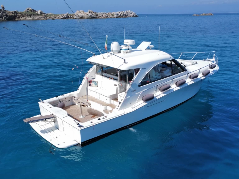 Charter a Cabo 44 HTX in Santa Teresa Gallura on Samboat