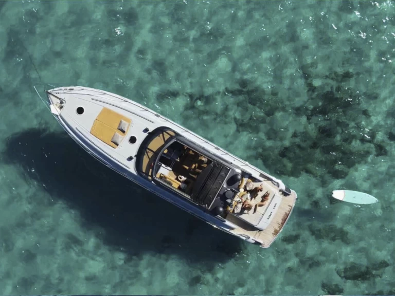 Luxury Yacht to hire Ibiza Magna at the best price