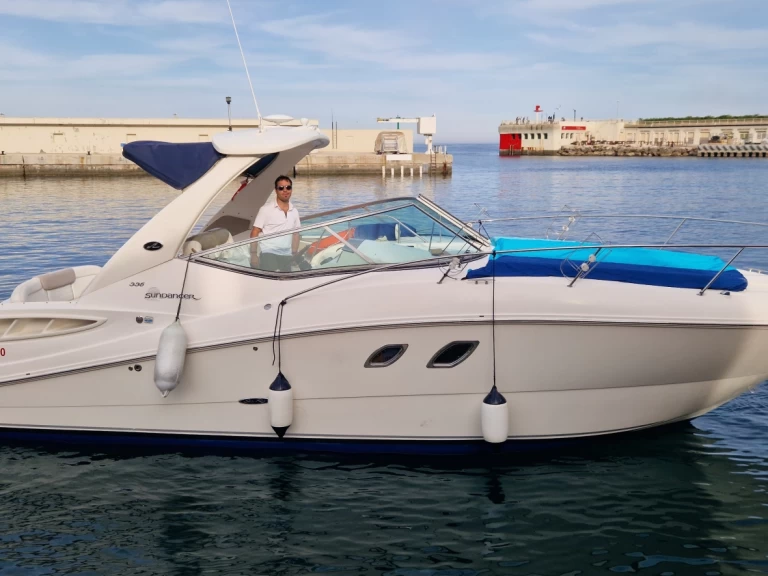 Motorboat hire in Monaco - Sea Ray Sea Ray 335 Sundancer