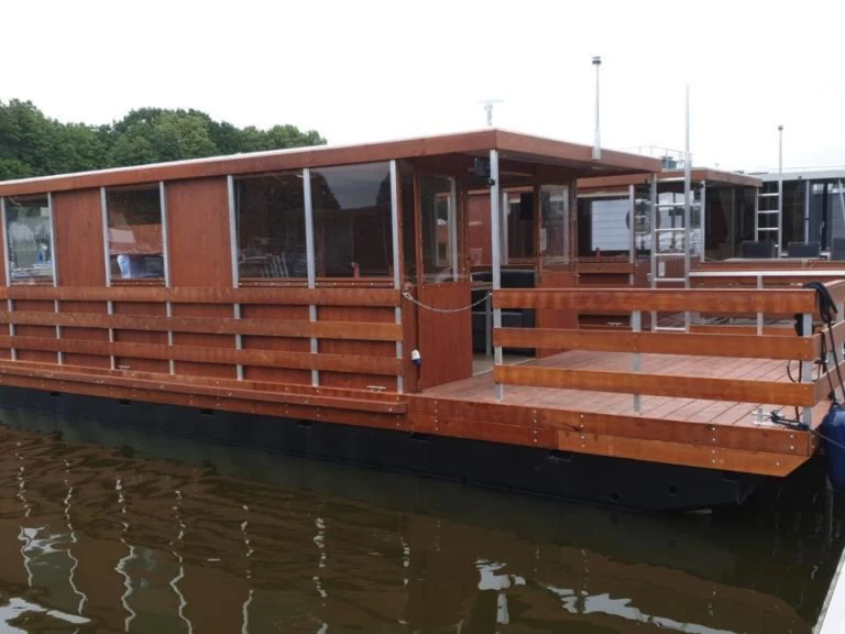 Canal boat to hire Loitz at the best price
