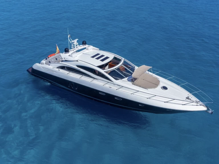 Luxury Yacht hire in Ibiza Magna - Sunseeker Predator 72