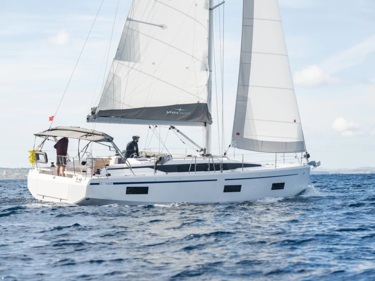 Yacht charter St. Julian's - Bavaria Bavaria C42 on SamBoat
