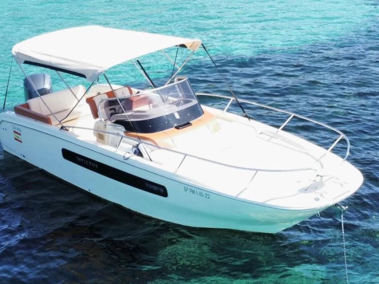 Motorboat hire in Palma de Mallorca - Invictus  270cx Capoforte