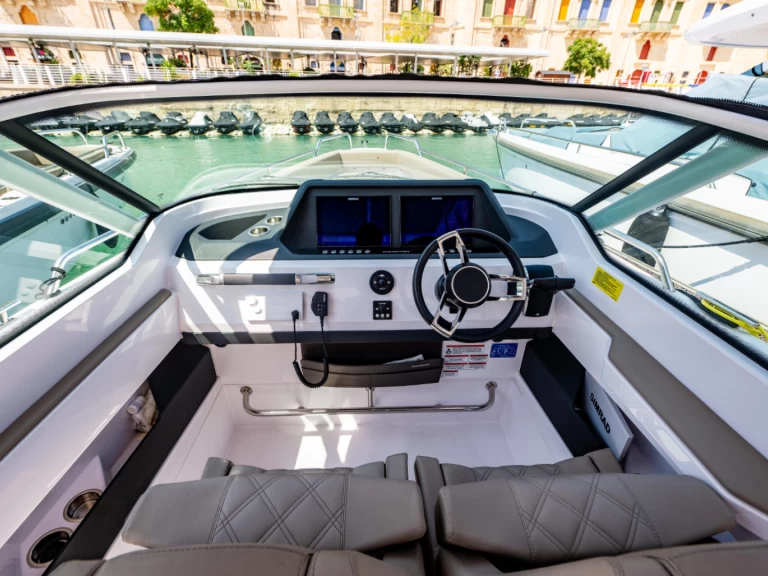 Charter a Axopar 28 T-Top in St. Julian's on Samboat
