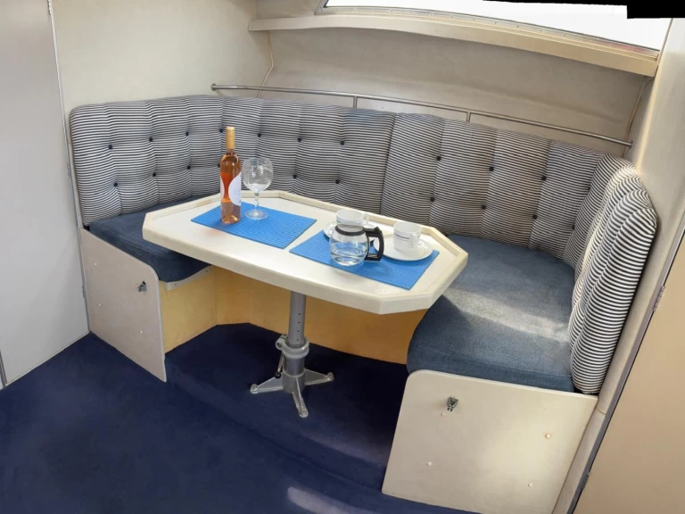 Motorboat to hire Marina de Portimão at the best price