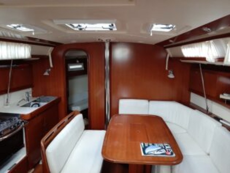 Yacht hire Toulon cheap Dufour 425 Grand Large