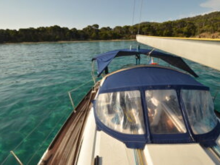 Hire Sailboat Dufour with a boat licence