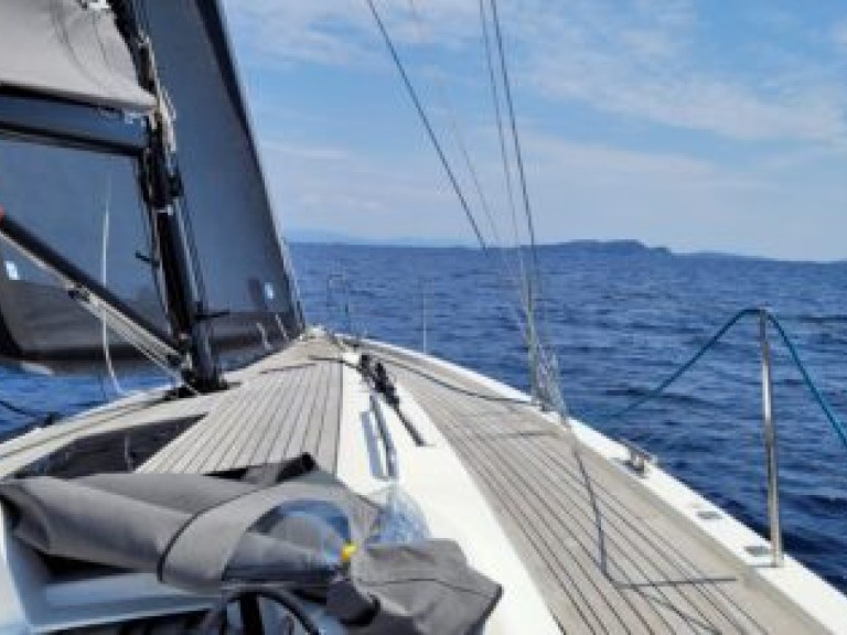 Hire Sailboat with or without skipper X-Yachts Toulon
