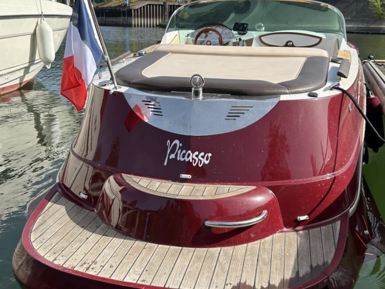 Motorboat to hire Strasbourg at the best price