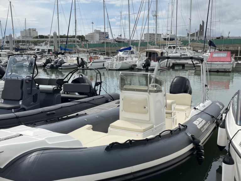 Hire a Joker Boat Clubman 22 Royan