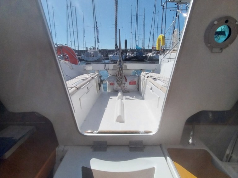 Hire a Bénéteau First 25 La Trinité-sur-Mer