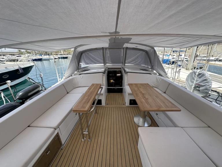 Hire a Hanse Hanse 510 La Savina