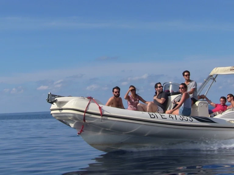 Yacht hire Calvi cheap BSC 700 Sport