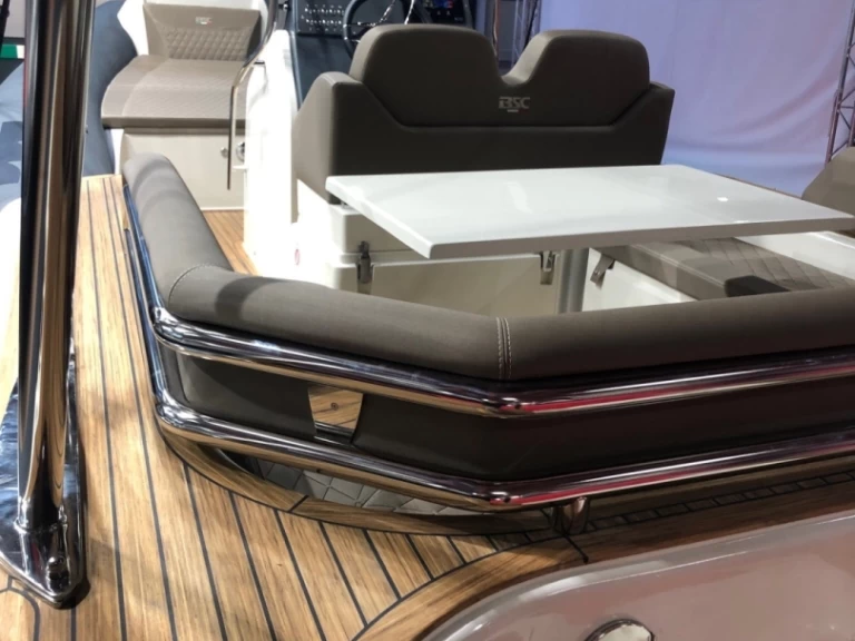 Yacht charter Calvi - Bsc BSC 780 EBONY on SamBoat