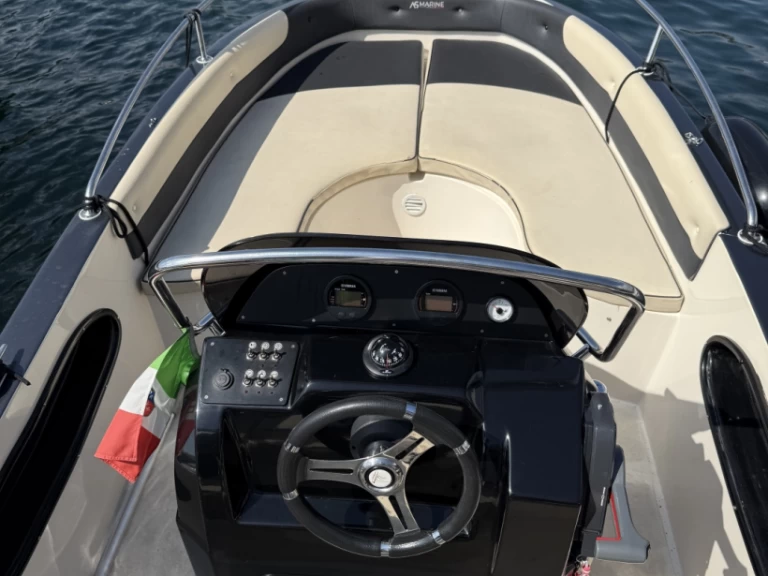 Yacht charter Como (City) - As Marine OPEN 570 on SamBoat