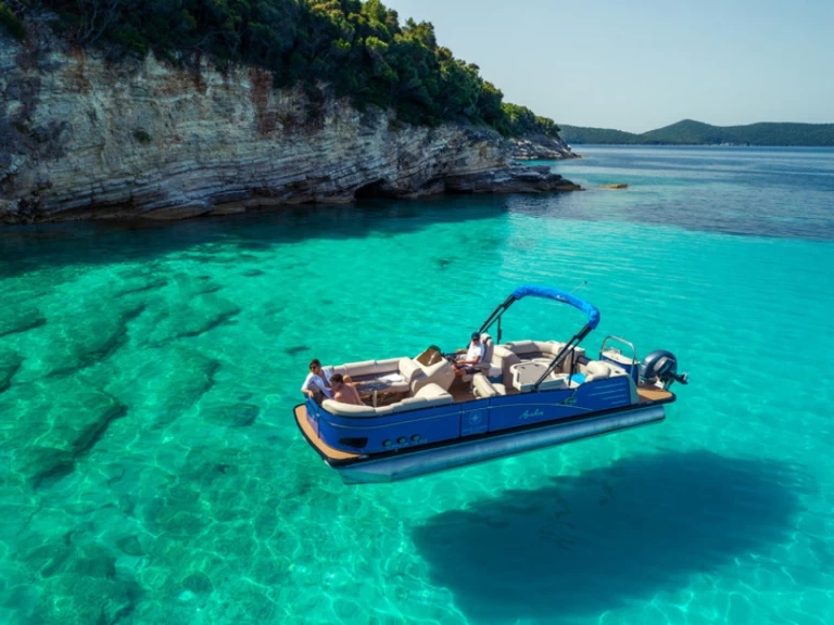 Motorboat hire in Nomós Thesprotías - Aqualon 8.4M