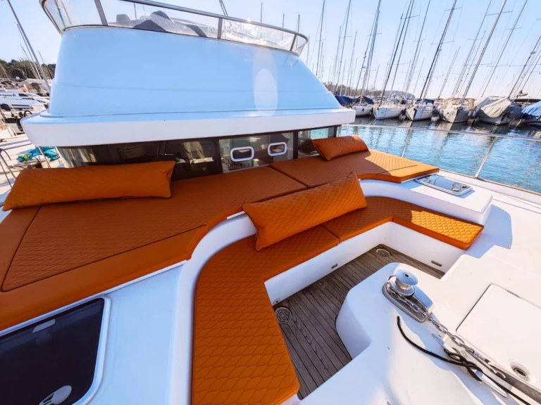 Hire Motorboat with or without skipper Lagoon Rovinj