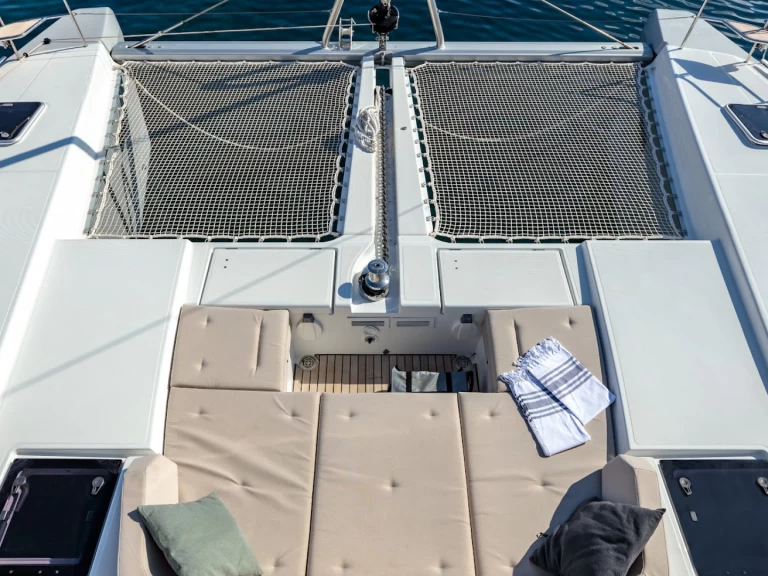 Yacht hire Lávrio cheap Lagoon 52 F