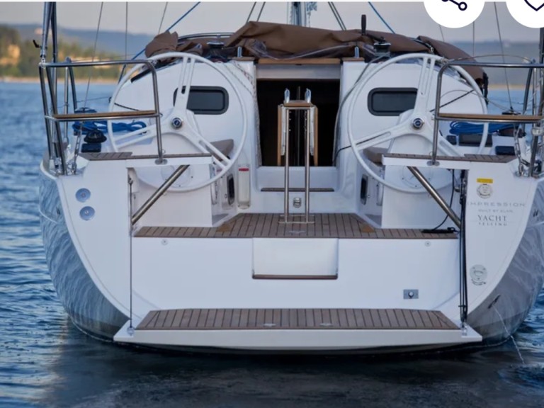 Charter a Elan Impression 35 in Pula on Samboat