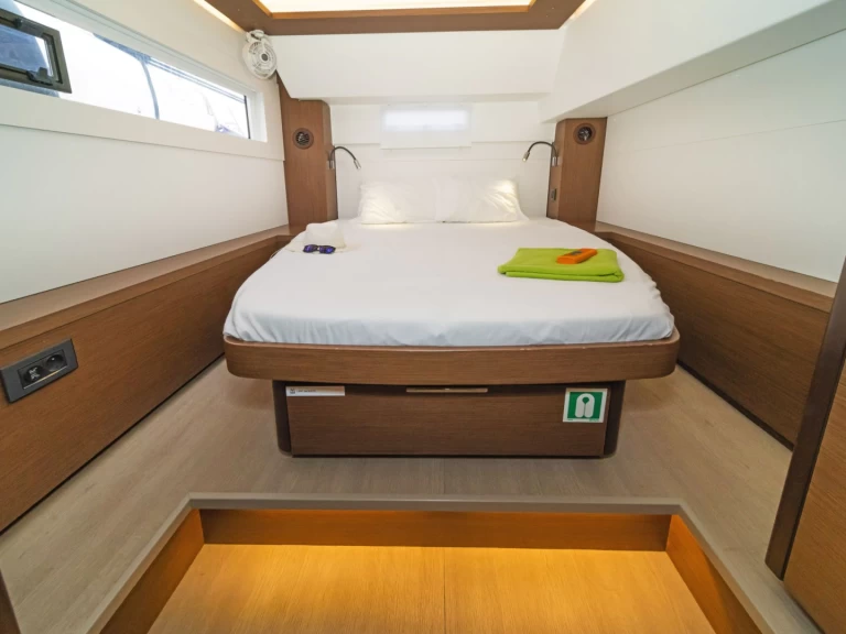 Hire Catamaran with or without skipper Lagoon Deme of Volos