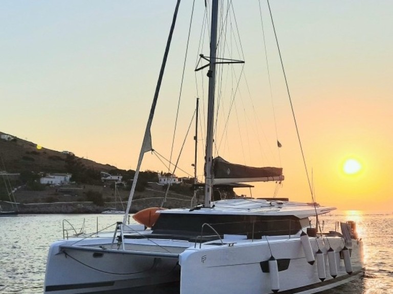 Catamaran hire in Kallithea - Fountaine Pajot Astrea 42