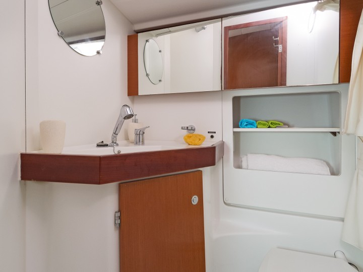 Yacht charter Alimos - Bénéteau Oceanis 50 on SamBoat