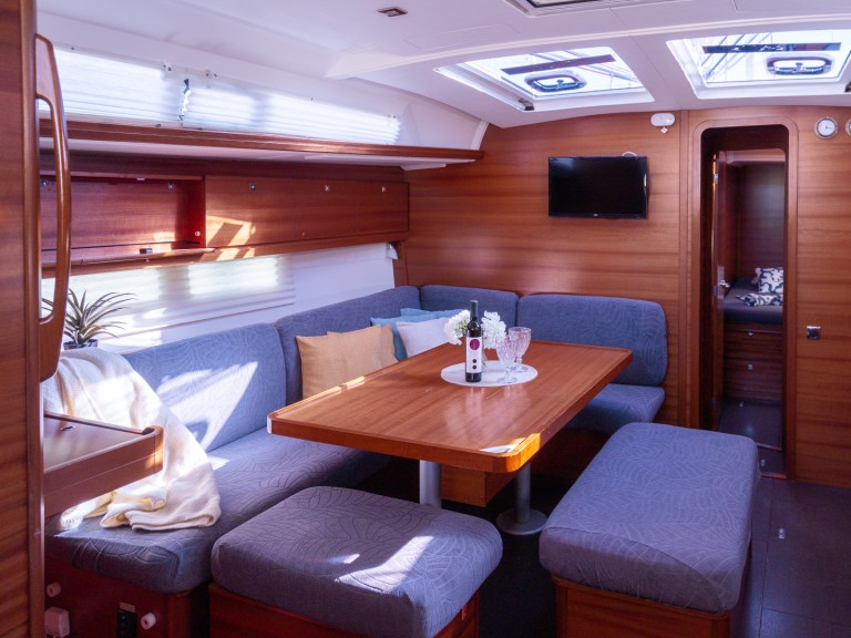 Charter a Dufour Dufour 460 Grand Large in Pula on Samboat