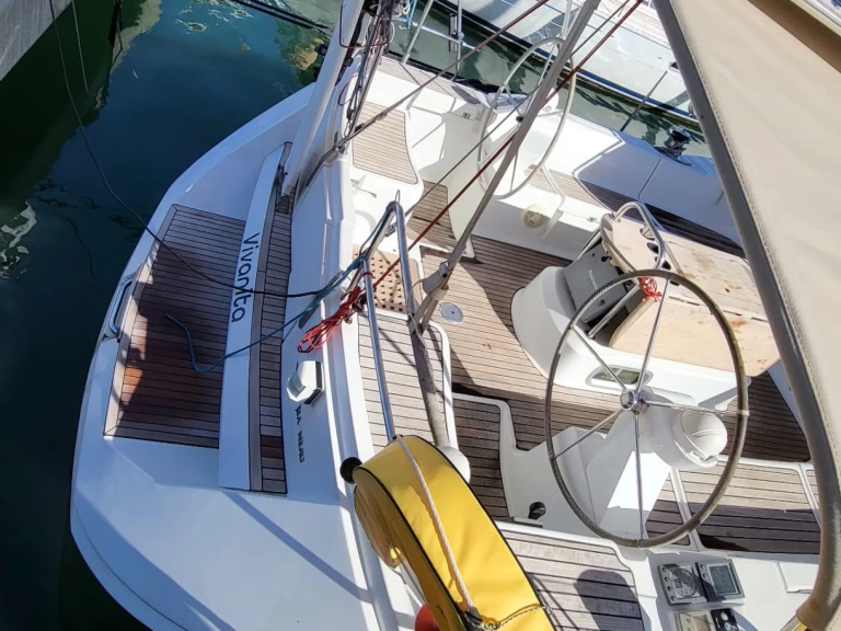 Yacht hire Port Grimaud cheap Sun Odyssey 49 Performance