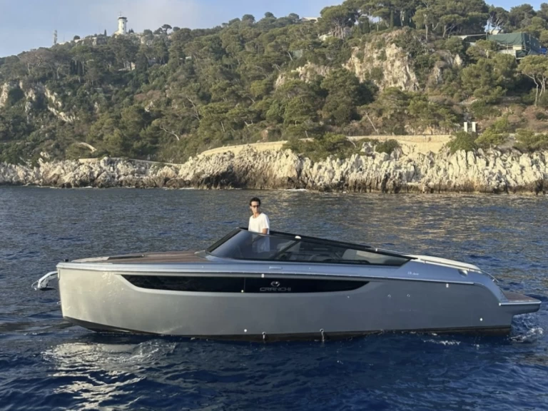 Yacht charter Nice - Cranchi Cranchi E26 on SamBoat