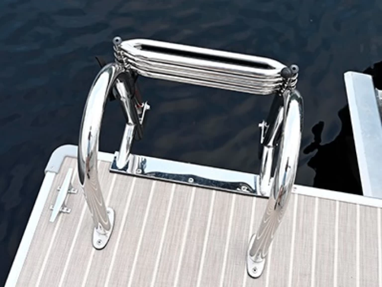 Yacht charter Golfe-Juan - Gospel Qingdao on SamBoat