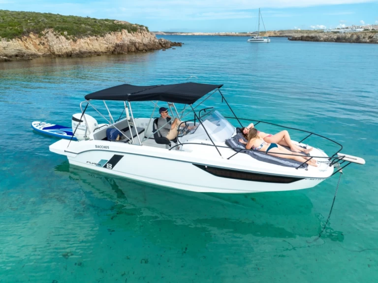 Hire Motorboat with or without skipper Bénéteau Mahón