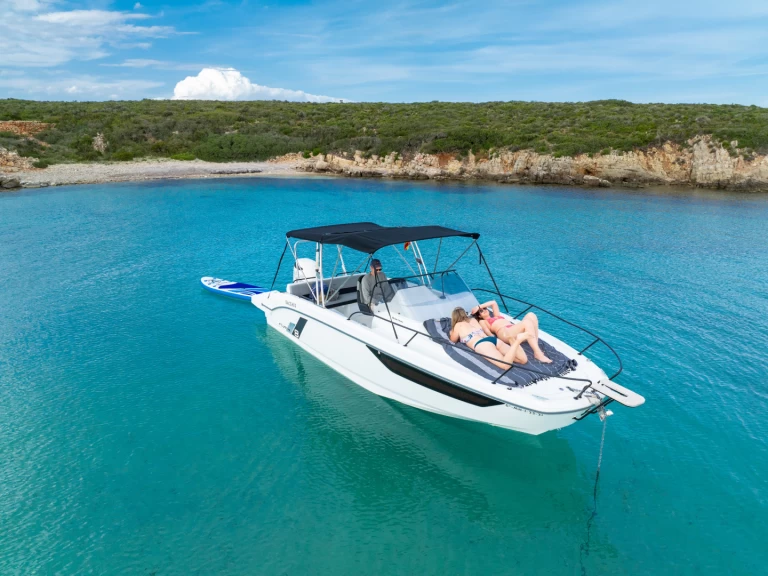 Motorboat to hire Mahón at the best price