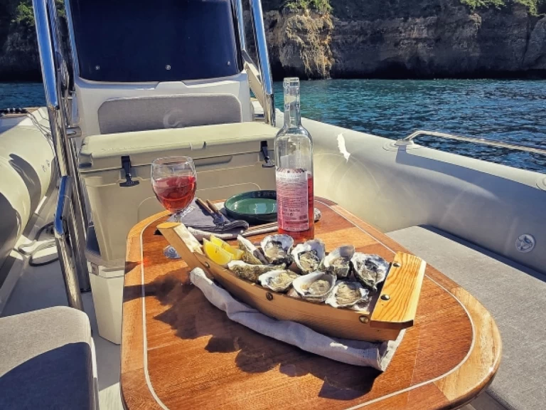 Yacht charter Lagos - Capelli Tempest 750 Luxe on SamBoat