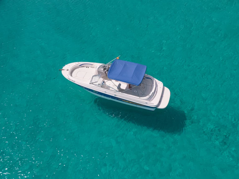 Charter a Bayliner Bayliner 245 BR in Sant Antoni de Portmany on Samboat