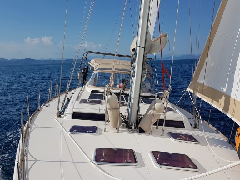 Hire Sailboat with or without skipper Dufour La Capte