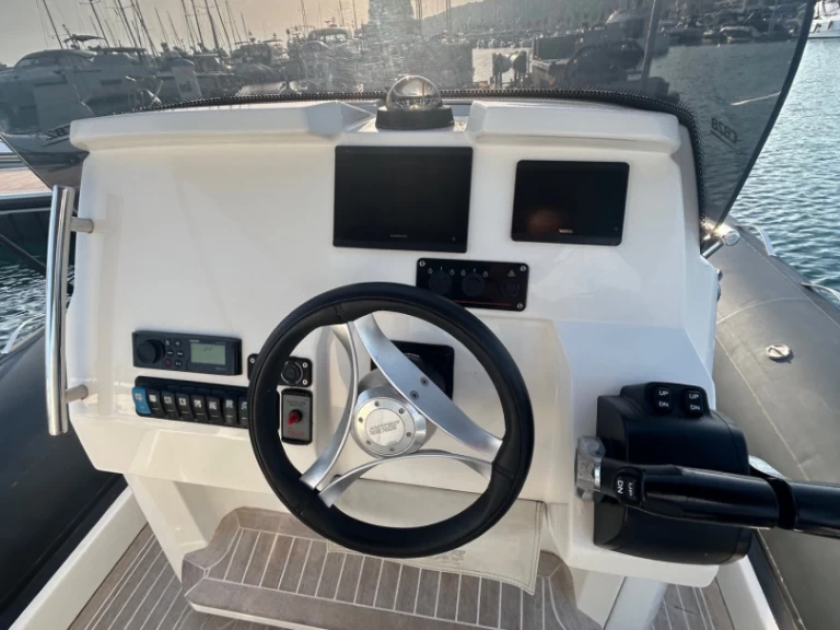 Yacht charter Marseille - Joker Boat Clubman 28 on SamBoat
