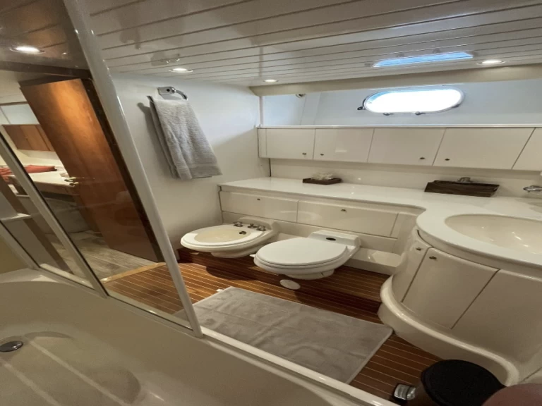 Charter a Princess Viking 75 in Culebra on Samboat