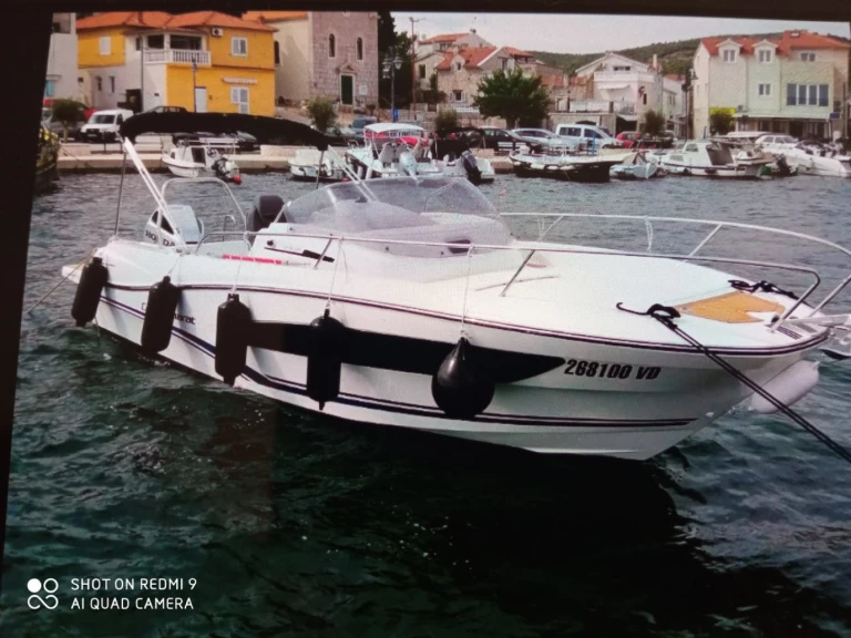 Motorboat hire in Tribunj - Jeanneau Cap Camarat 7.5 WA