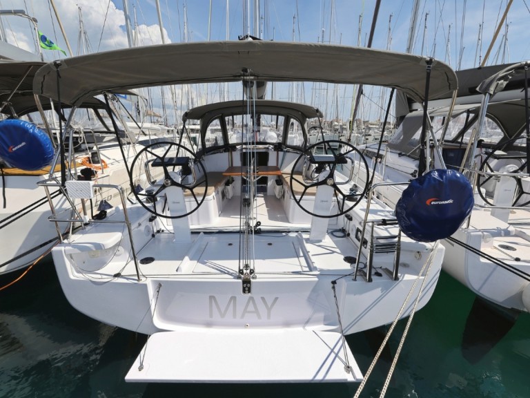 Hire a Bénéteau First 36 Biograd na Moru