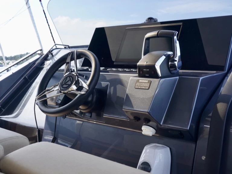 Hire Motorboat with or without skipper Tesoro Mahón