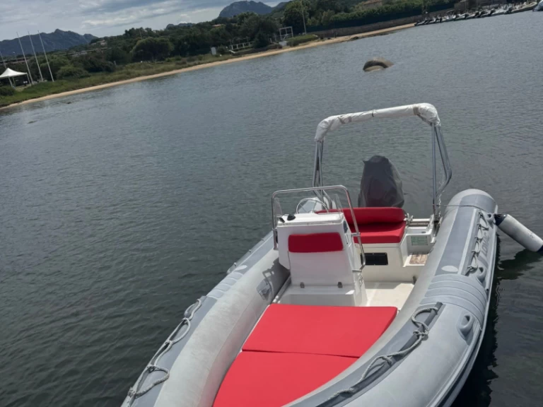 RIB hire in Porto Rotondo - Lomac Lomac 520 OK