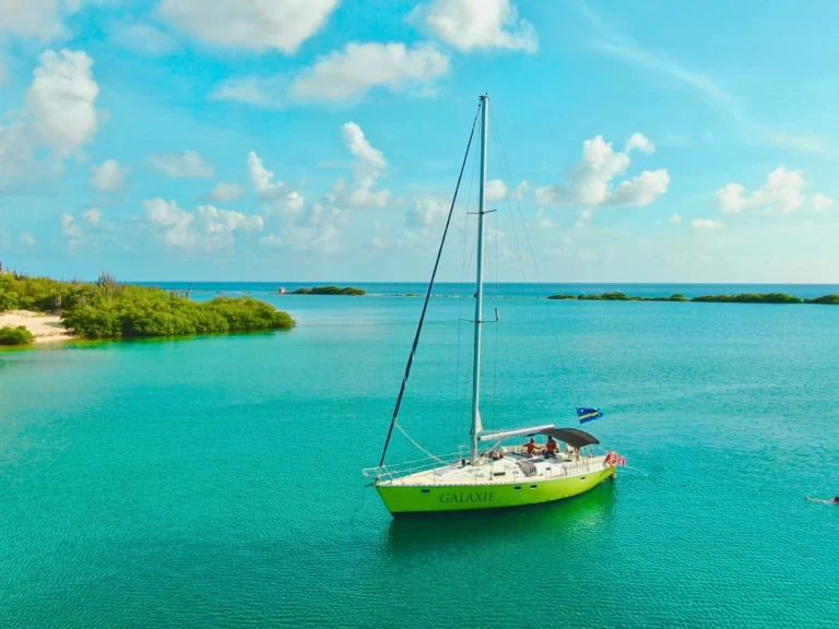 Charter a Kirie Feeling 486 in Willemstad on Samboat