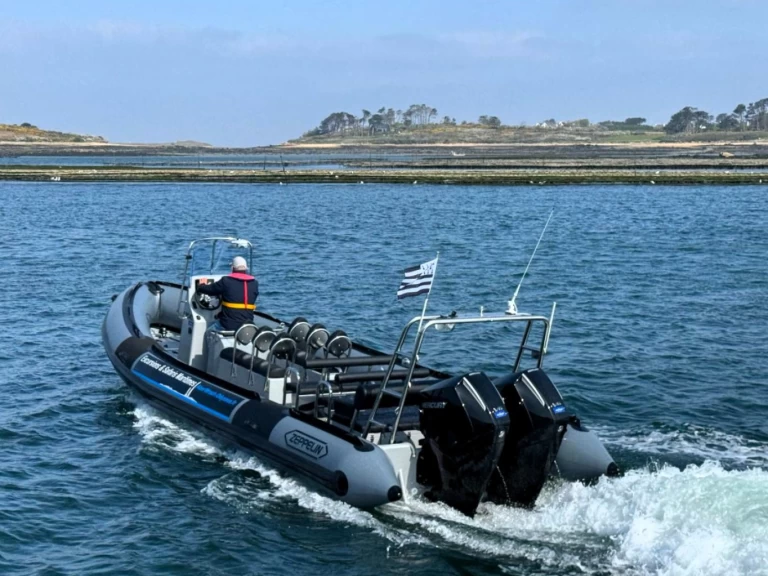 Hire RIB Zeppelin with a boat licence